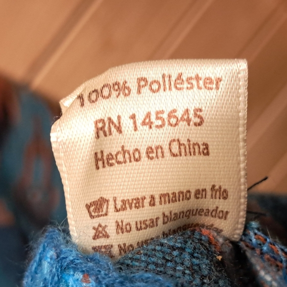 Southwestern Poncho OS - Picture 5 of 5